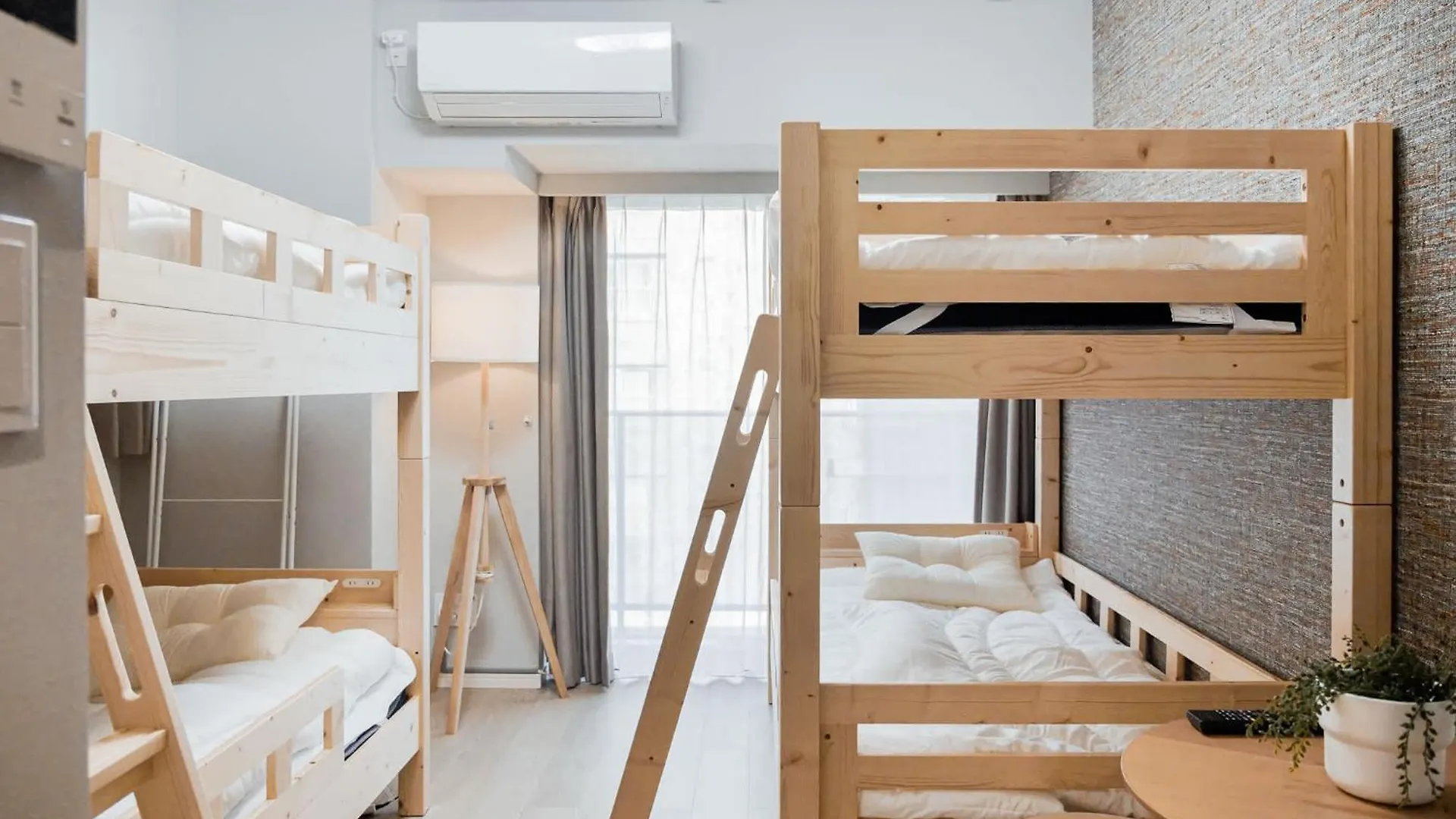Triphome Nakano 2025 Bunk Bed Tokyo 0*,  Japan